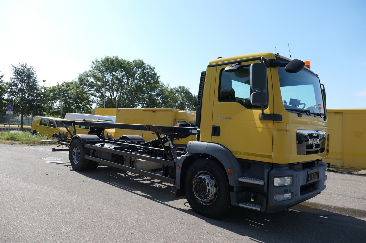 Pengangkut kontainer/ Container truck MAN TGM 18.290 LLLC Umsetzfahrzeug KLIMA AHK: gambar 6