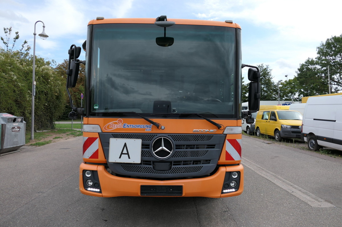 MERCEDES-BENZ 2635 NGE-L62N Econic Aufbau Zöller Medium KLIMA - Truk sampah: gambar 3 MERCEDES-BENZ 2635 NGE-L62N Econic Aufbau Zöller Medium KLIMA - Truk sampah: gambar 3