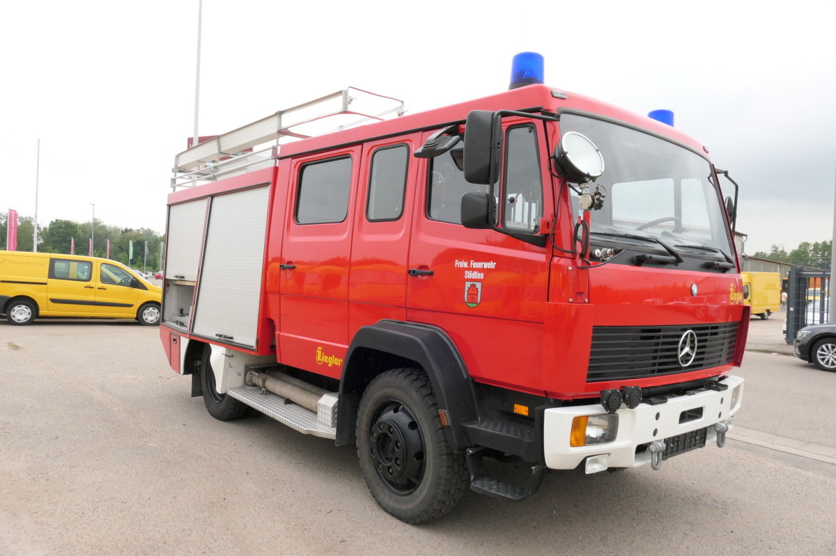 MERCEDES-BENZ 917 AF LF8/6 Feuerwehrfahrzeug - Truk pemadam kebakaran: gambar 1 MERCEDES-BENZ 917 AF LF8/6 Feuerwehrfahrzeug - Truk pemadam kebakaran: gambar 1