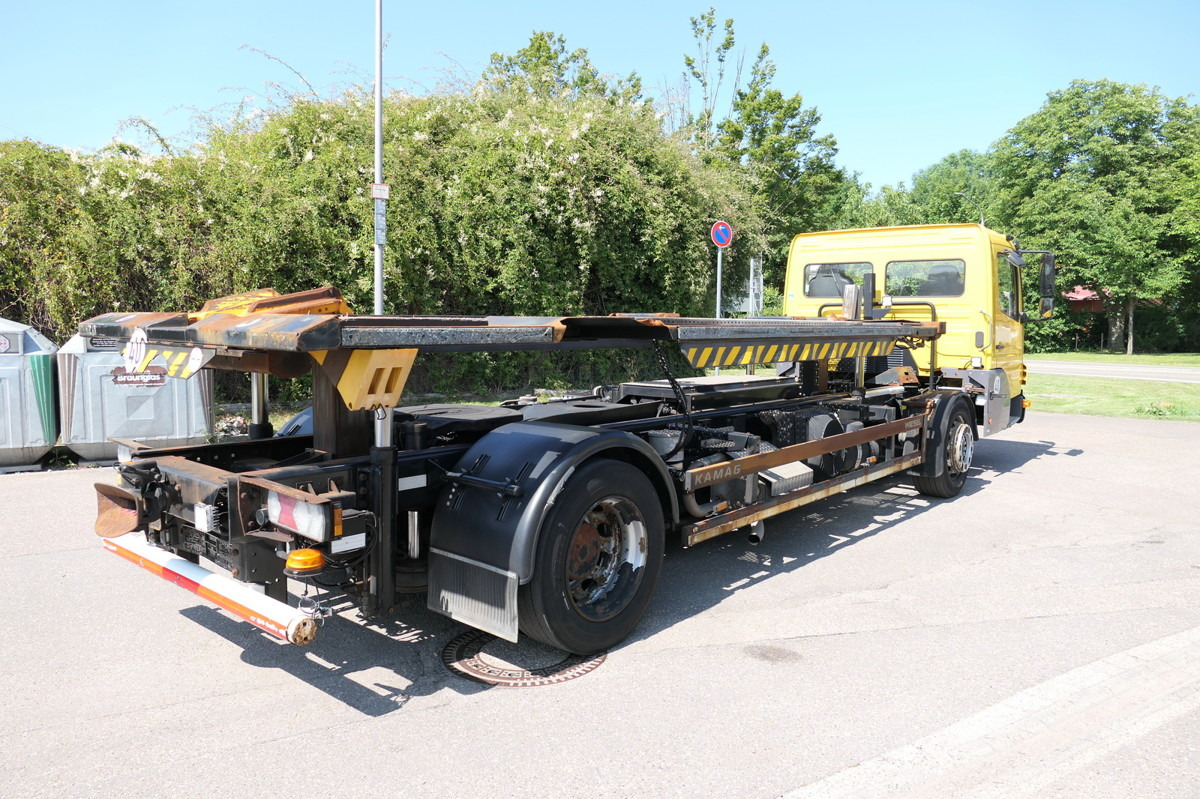 MERCEDES-BENZ KAMAG WBH 25 Wiesel Sattelkupplung Umsetzfahrz. - Pengangkut kontainer/ Container truck: gambar 1 MERCEDES-BENZ KAMAG WBH 25 Wiesel Sattelkupplung Umsetzfahrz. - Pengangkut kontainer/ Container truck: gambar 1