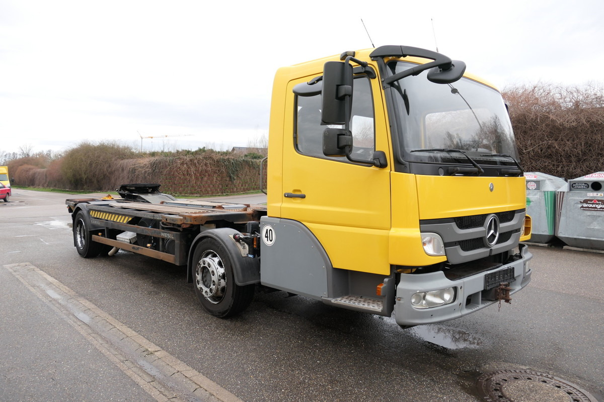 MERCEDES-BENZ KAMAG WBH 25 Wiesel Terberg Umsetzfahrz. Sattelk - Pengangkut kontainer/ Container truck: gambar 3 MERCEDES-BENZ KAMAG WBH 25 Wiesel Terberg Umsetzfahrz. Sattelk - Pengangkut kontainer/ Container truck: gambar 3