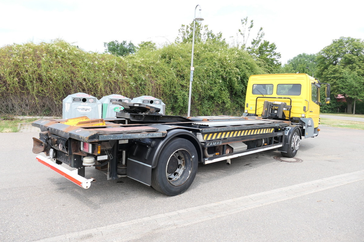 MERCEDES-BENZ KAMAG WBH 25 Wiesel Terberg Umsetzfahrz. Sattelk - Pengangkut kontainer/ Container truck: gambar 3 MERCEDES-BENZ KAMAG WBH 25 Wiesel Terberg Umsetzfahrz. Sattelk - Pengangkut kontainer/ Container truck: gambar 3