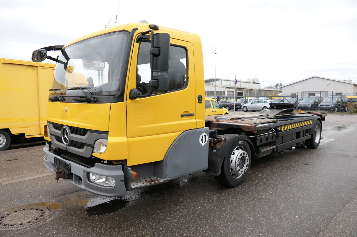 MERCEDES-BENZ KAMAG WBH 25 Wiesel Terberg Umsetzfahrz. Sattelk - Pengangkut kontainer/ Container truck: gambar 5 MERCEDES-BENZ KAMAG WBH 25 Wiesel Terberg Umsetzfahrz. Sattelk - Pengangkut kontainer/ Container truck: gambar 5