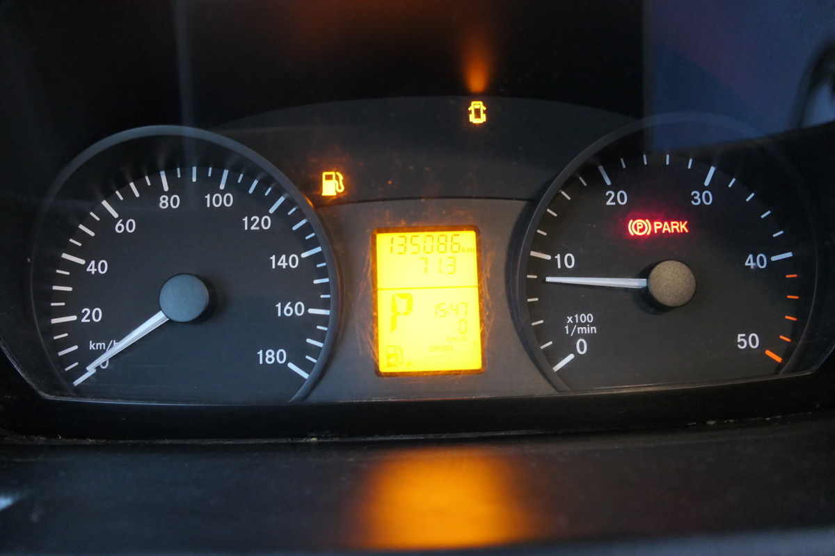 Van box MERCEDES-BENZ SPRINTER 310 CDI MAXI EURO-5 KOFFER REGALE KAMER: gambar 10 Van box MERCEDES-BENZ SPRINTER 310 CDI MAXI EURO-5 KOFFER REGALE KAMER: gambar 10