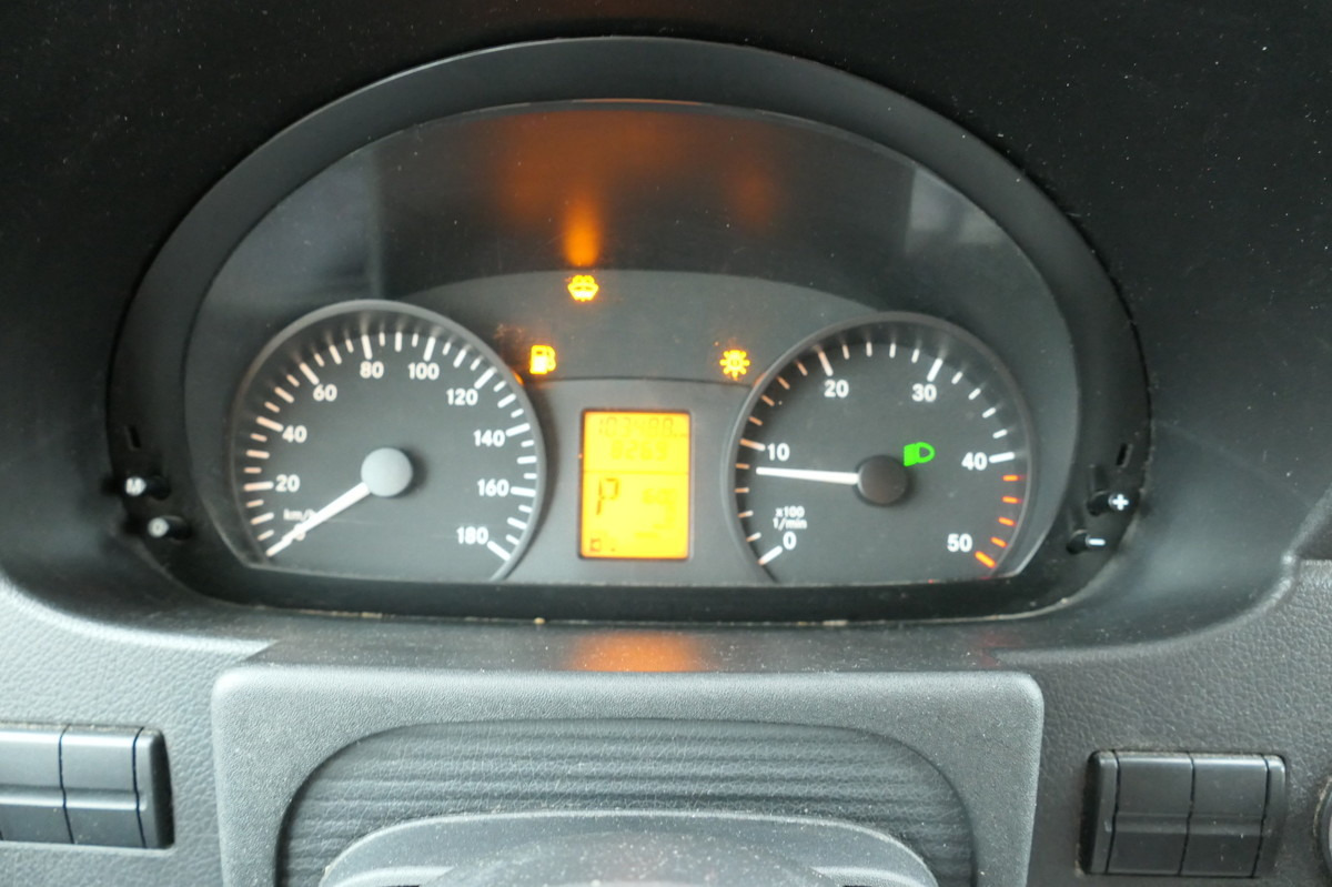 Van box MERCEDES-BENZ SPRINTER 310 CDI MAXI EURO-5 KOFFER REGALE KAMER: gambar 13 Van box MERCEDES-BENZ SPRINTER 310 CDI MAXI EURO-5 KOFFER REGALE KAMER: gambar 13