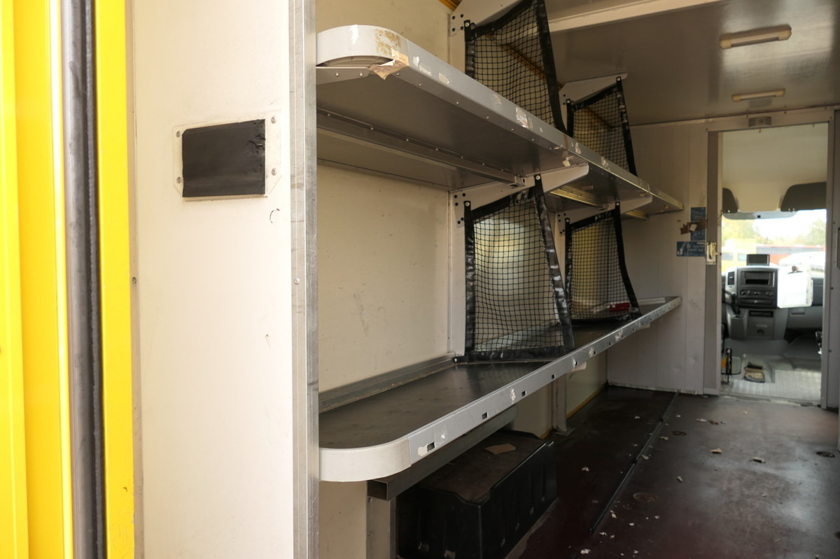 Van box MERCEDES-BENZ SPRINTER 310 CDI MAXI EURO-5 KOFFER REGALE KAMER: gambar 8