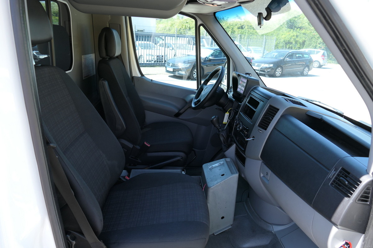 MERCEDES-BENZ Sprinter 316 CDI Klima Rettungswagen - Ambulans: gambar 5 MERCEDES-BENZ Sprinter 316 CDI Klima Rettungswagen - Ambulans: gambar 5