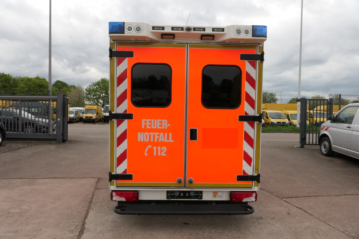 MERCEDES-BENZ Sprinter 519 CDI Klima Krankenwagen - Ambulans: gambar 4 MERCEDES-BENZ Sprinter 519 CDI Klima Krankenwagen - Ambulans: gambar 4