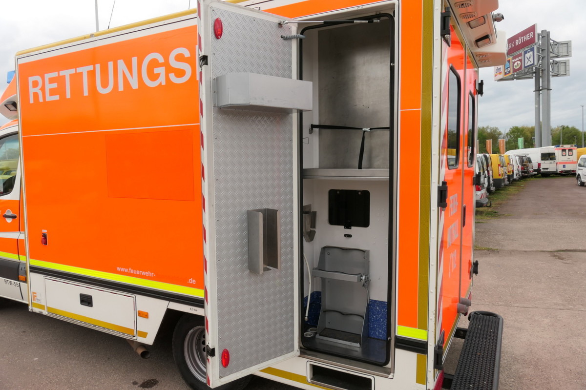 Leasing MERCEDES-BENZ Sprinter 519 CDI Klima Krankenwagen MERCEDES-BENZ Sprinter 519 CDI Klima Krankenwagen: gambar 6