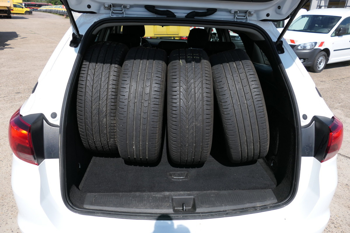 Mobil OPEL Astra K 1.4 Turbo CNG Edition Klima COC: gambar 6 Mobil OPEL Astra K 1.4 Turbo CNG Edition Klima COC: gambar 6