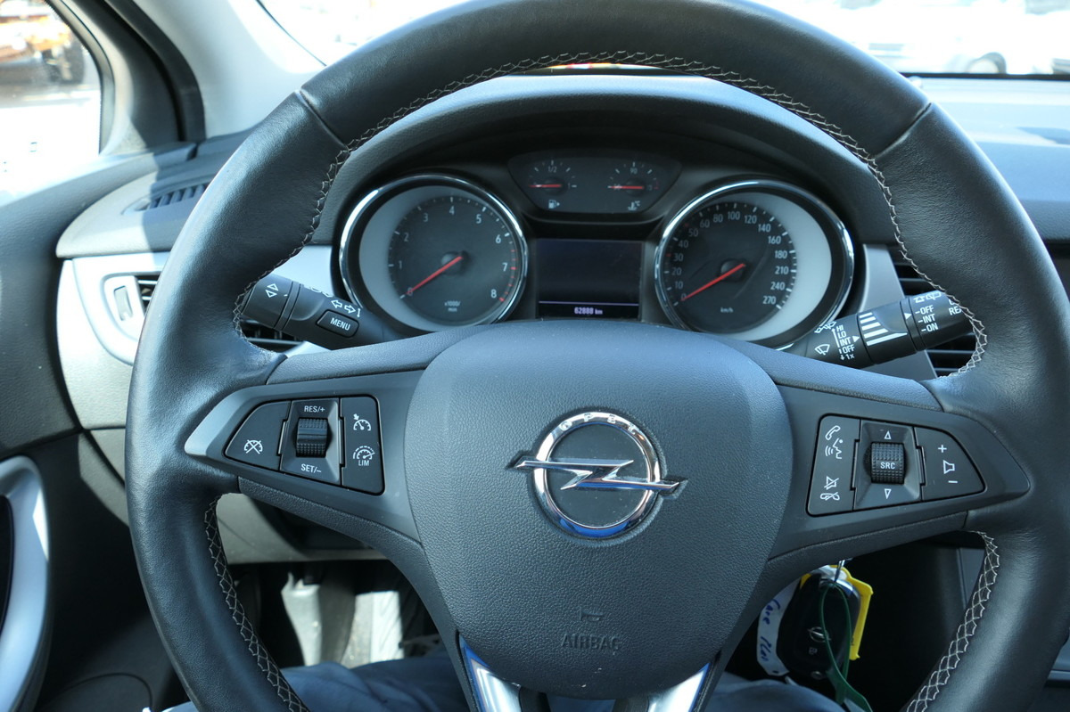 Mobil OPEL Astra K 1.4 Turbo CNG Edition Klima COC: gambar 15 Mobil OPEL Astra K 1.4 Turbo CNG Edition Klima COC: gambar 15