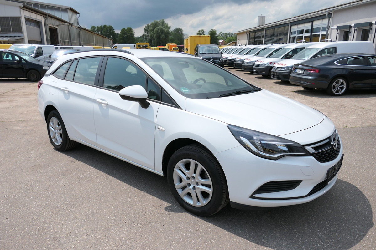 OPEL Astra K 1.4 Turbo CNG Edition Klima COC - Mobil: gambar 2 OPEL Astra K 1.4 Turbo CNG Edition Klima COC - Mobil: gambar 2