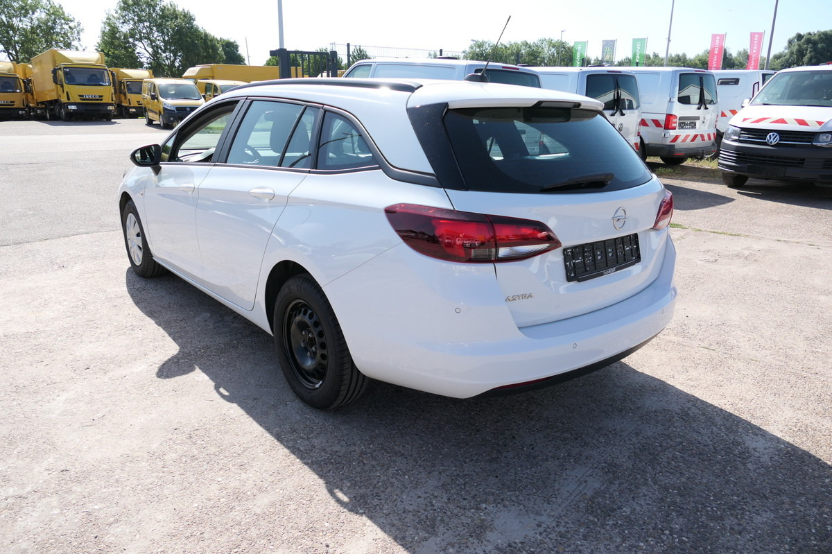 OPEL Astra Sports Tourer 1.5 CDTI KLIMA - Mobil: gambar 3 OPEL Astra Sports Tourer 1.5 CDTI KLIMA - Mobil: gambar 3