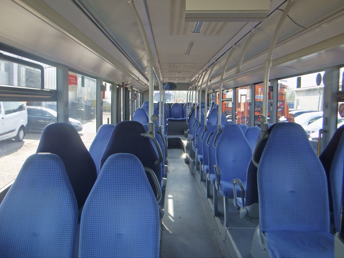 Bus kota SETRA S415 NF - EEV1 EURO 5 STANDHEIZUNG: gambar 8 Bus kota SETRA S415 NF - EEV1 EURO 5 STANDHEIZUNG: gambar 8