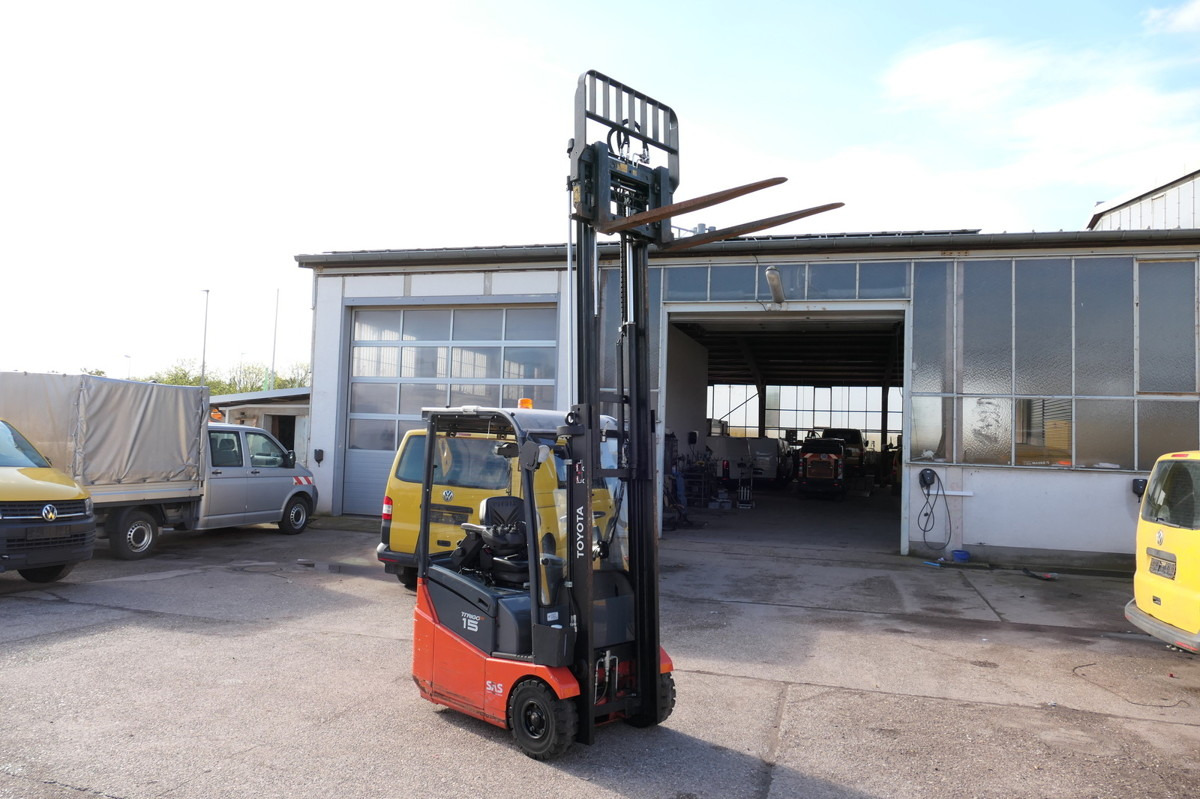 TOYOTA 7FBEST 15 Elektro Batterie 38/2020 3-Rad - Forklift listrik: gambar 1 TOYOTA 7FBEST 15 Elektro Batterie 38/2020 3-Rad - Forklift listrik: gambar 1
