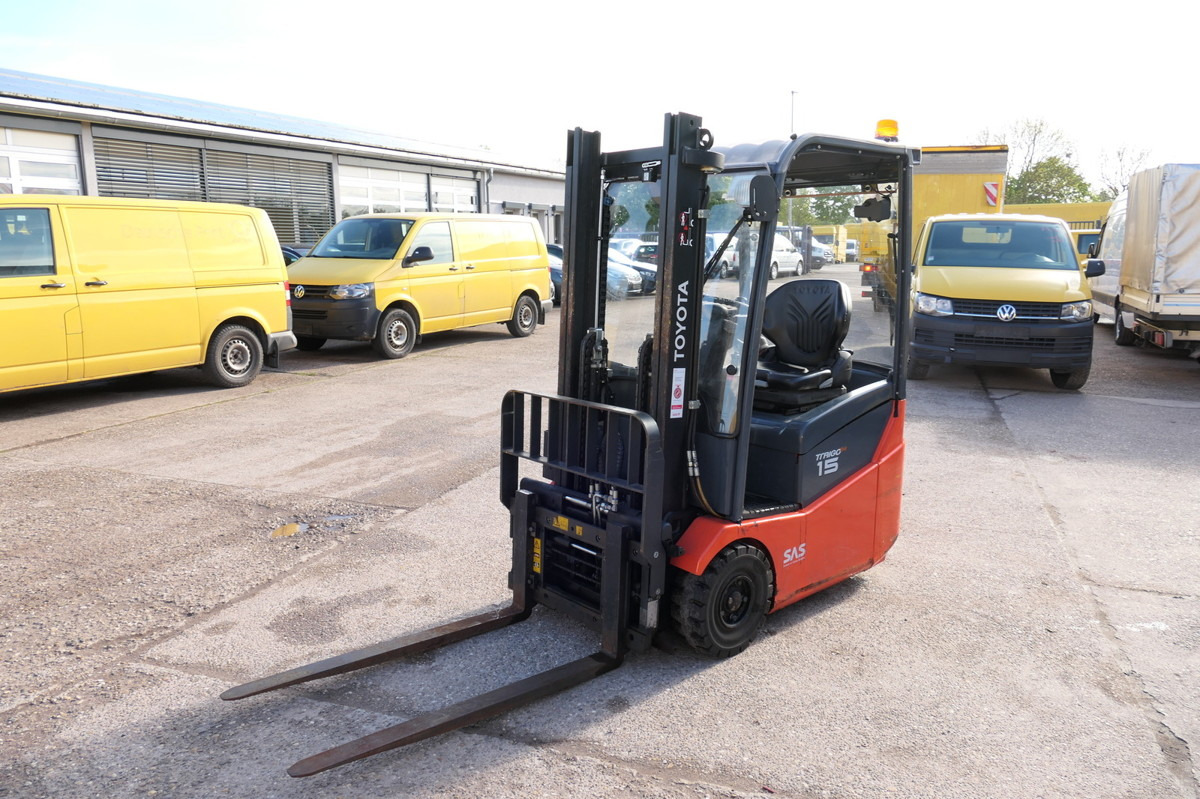 TOYOTA 7FBEST 15 Elektro Batterie 38/2020 3-Rad - Forklift listrik: gambar 4 TOYOTA 7FBEST 15 Elektro Batterie 38/2020 3-Rad - Forklift listrik: gambar 4