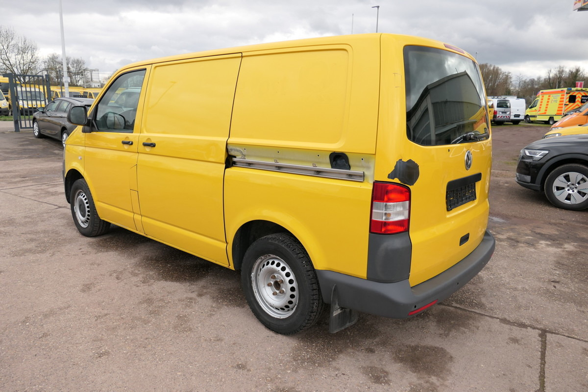 VW T5 Transporter 2.0 TDI 2-SITZER EURO-5 2xSCHIEBE - Van kecil: gambar 5 VW T5 Transporter 2.0 TDI 2-SITZER EURO-5 2xSCHIEBE - Van kecil: gambar 5