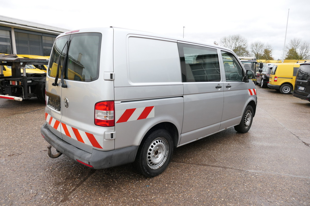 VW T5 Transporter 2.0 TDI 2-Sitzer 4 Motion AHK KLI - Van kecil: gambar 4 VW T5 Transporter 2.0 TDI 2-Sitzer 4 Motion AHK KLI - Van kecil: gambar 4