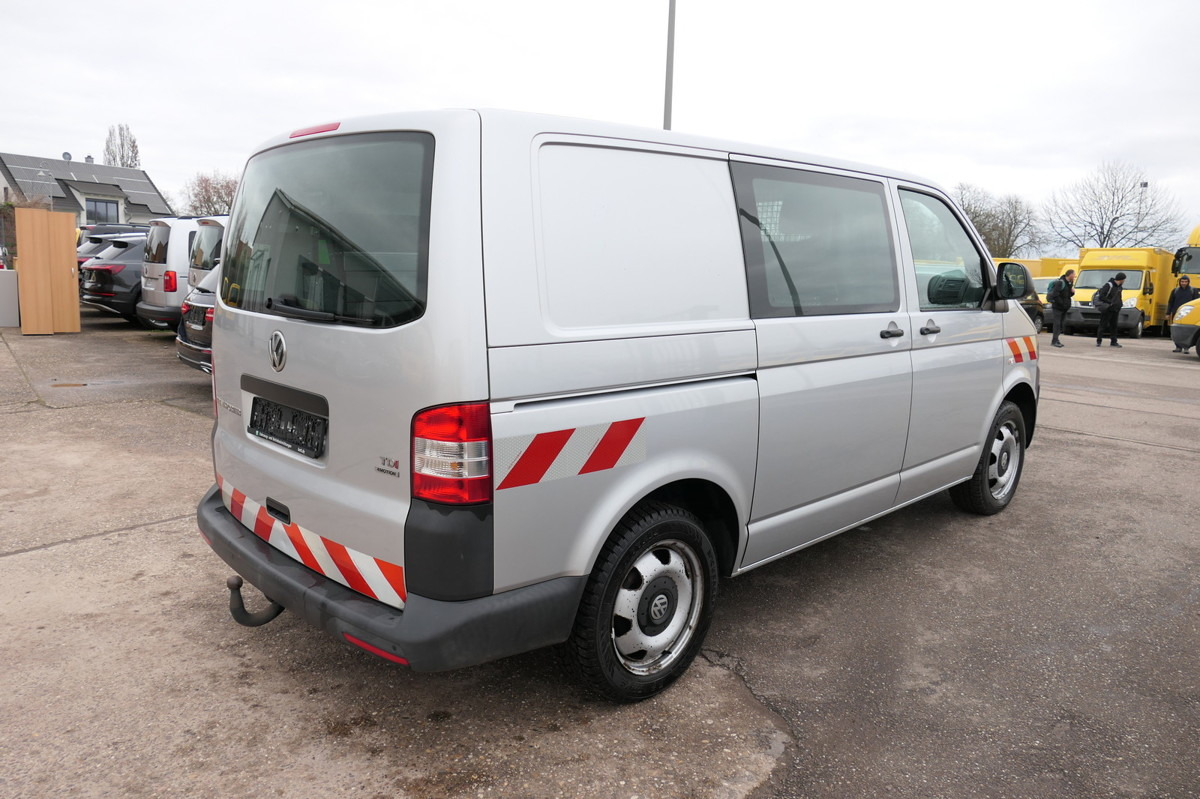 VW T5 Transporter 2.0 TDI 2Sitzer 4Motion AHK KLIMA - Van kecil: gambar 4 VW T5 Transporter 2.0 TDI 2Sitzer 4Motion AHK KLIMA - Van kecil: gambar 4