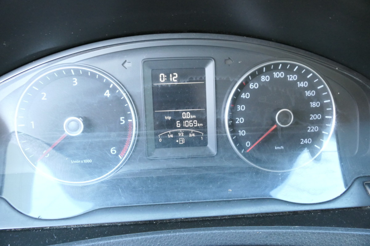 Van kecil VW T5 Transporter 2.0 TDI 2xSCHIEBETÜR PARKTRONIK E: gambar 12 Van kecil VW T5 Transporter 2.0 TDI 2xSCHIEBETÜR PARKTRONIK E: gambar 12