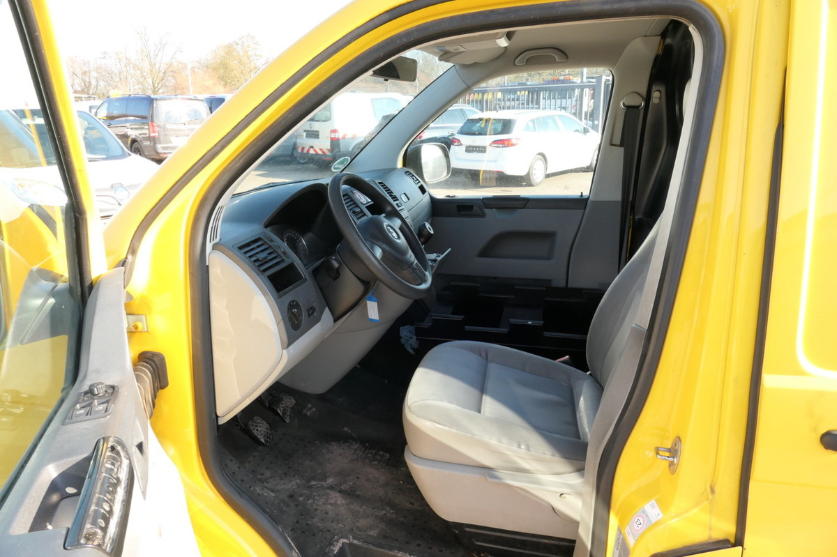 Van kecil VW T5 Transporter 2.0 TDI 2xSCHIEBETÜR PARKTRONIK E: gambar 8 Van kecil VW T5 Transporter 2.0 TDI 2xSCHIEBETÜR PARKTRONIK E: gambar 8