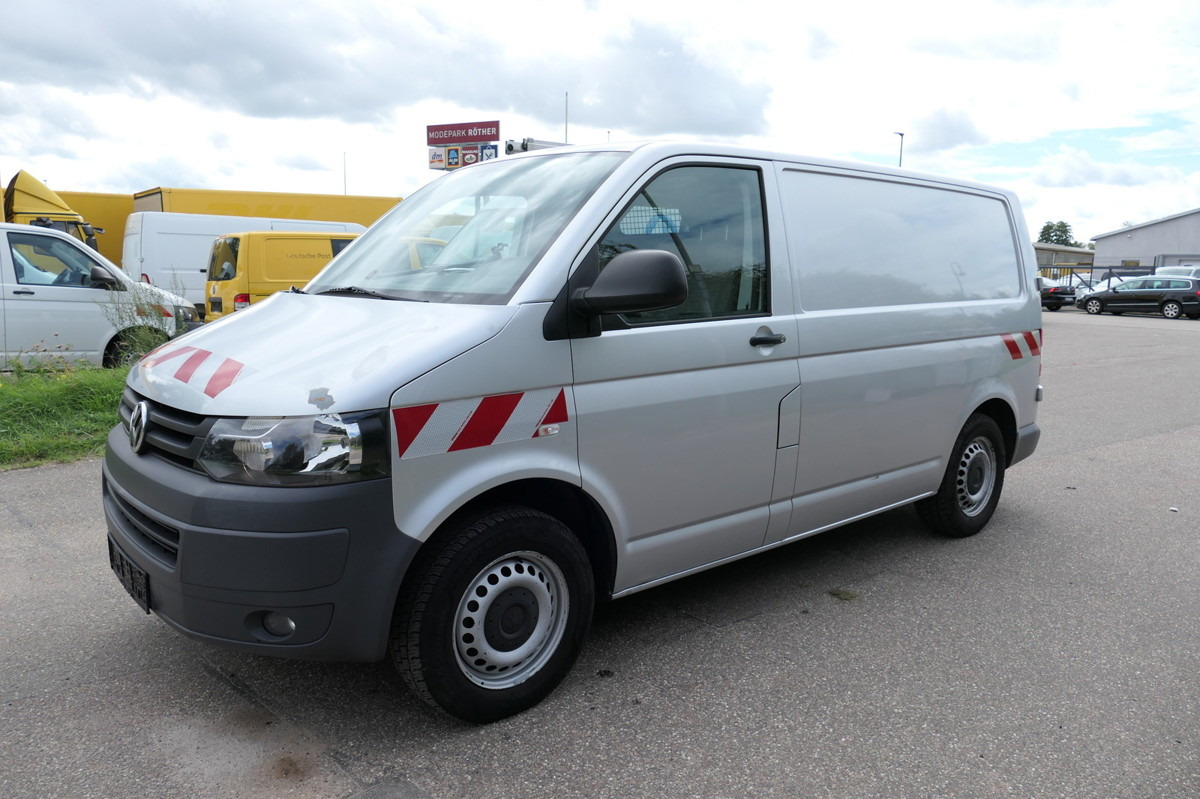 VW T5 Transporter 2.0 TDI 4Motion Flügeltür Klima A - Van kecil: gambar 2 VW T5 Transporter 2.0 TDI 4Motion Flügeltür Klima A - Van kecil: gambar 2