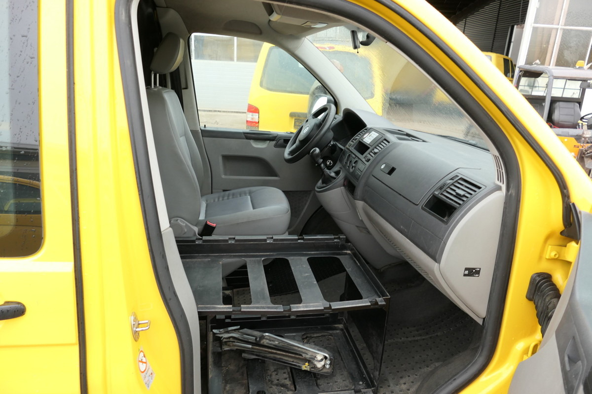 Van kecil VW T5 Transporter 2.0 TDI COC: gambar 7