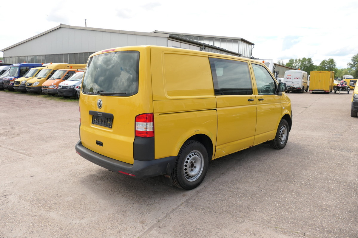 VW T5 Transporter 2.0 TDI COC - Van kecil: gambar 4 VW T5 Transporter 2.0 TDI COC - Van kecil: gambar 4