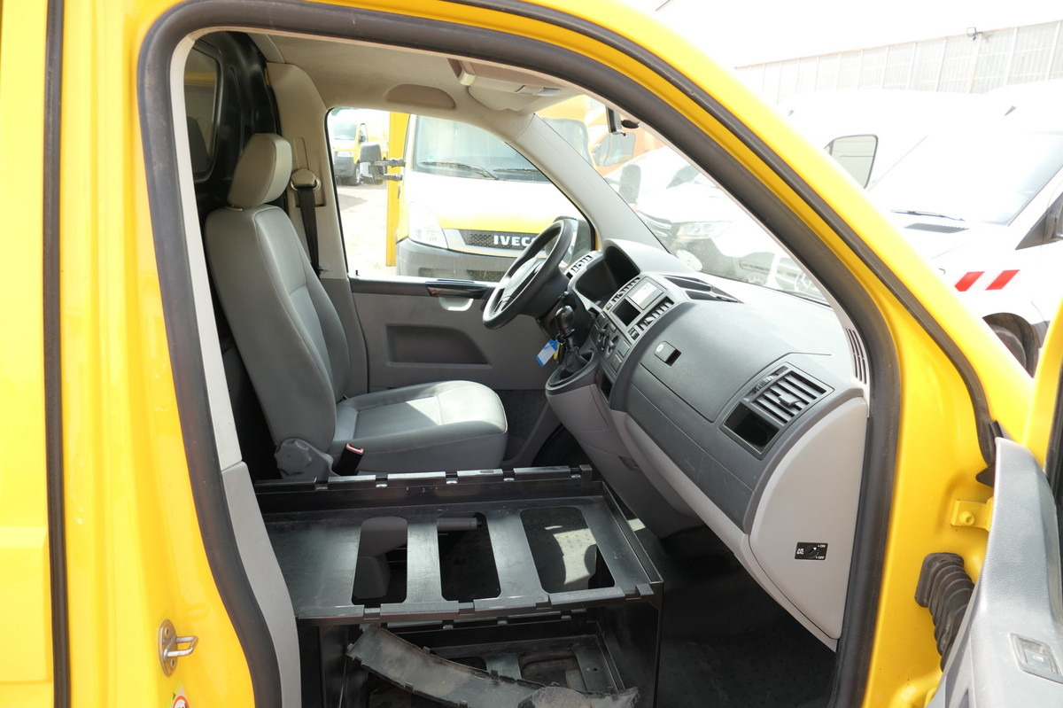 Van kecil VW T5 Transporter 2.0 TDI COC: gambar 7