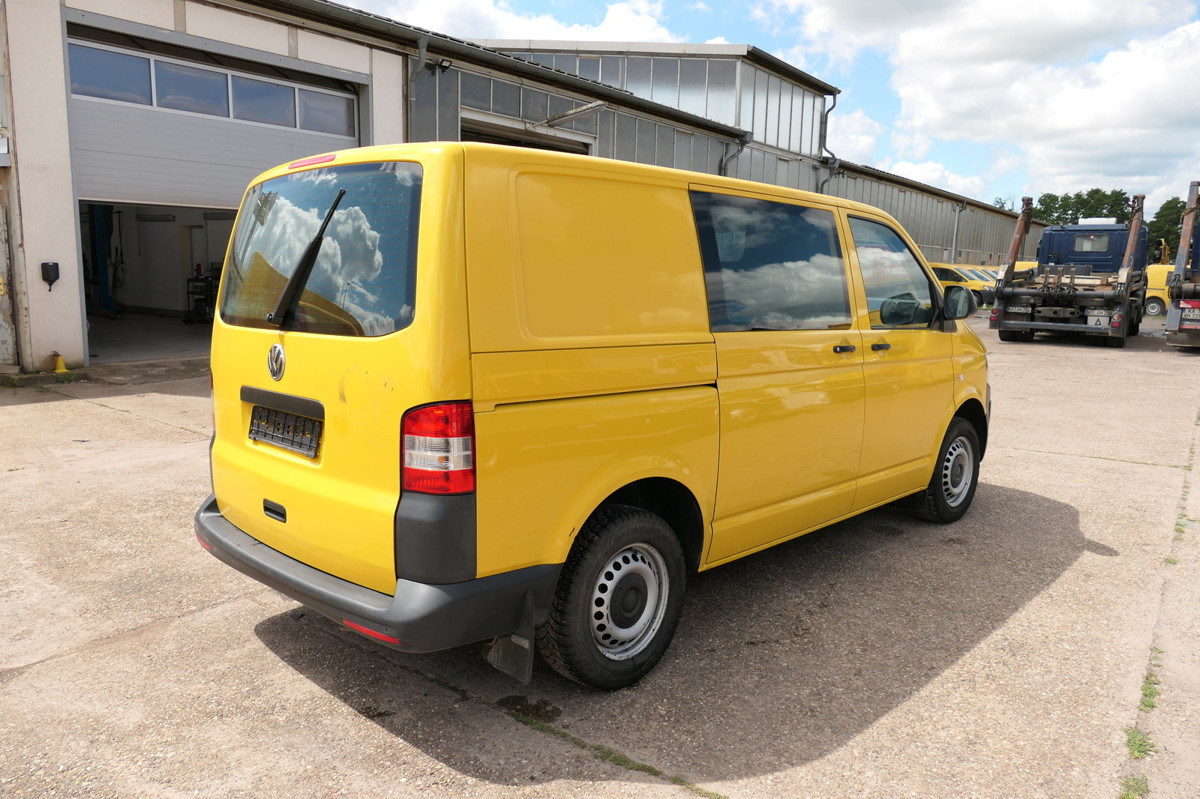 VW T5 Transporter 2.0 TDI EURO-5 CoC 2xSCHIEBETÜR P - Van kecil: gambar 4 VW T5 Transporter 2.0 TDI EURO-5 CoC 2xSCHIEBETÜR P - Van kecil: gambar 4