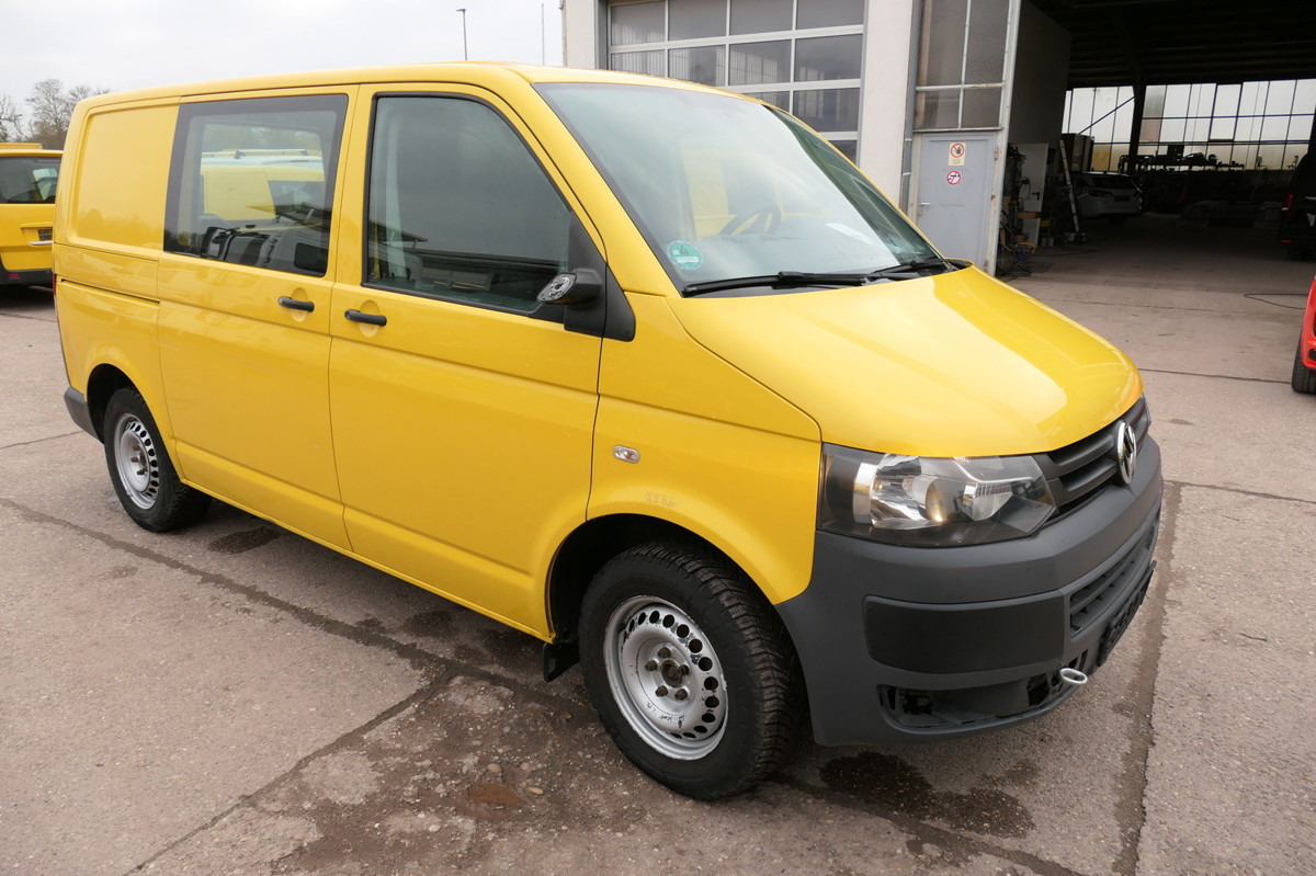 VW T5 Transporter 2.0 TDI EURO-5 CoC PARKTRONIK - Van kecil: gambar 2 VW T5 Transporter 2.0 TDI EURO-5 CoC PARKTRONIK - Van kecil: gambar 2