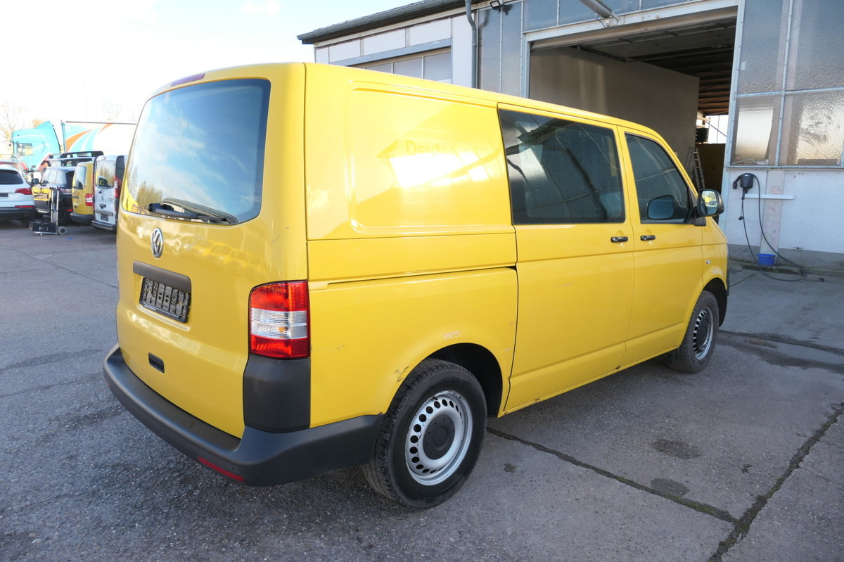 VW T5 Transporter 2.0 TDI EURO-5 CoC PARKTRONIK - Van kecil: gambar 4 VW T5 Transporter 2.0 TDI EURO-5 CoC PARKTRONIK - Van kecil: gambar 4
