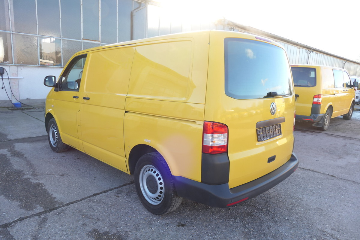 VW T5 Transporter 2.0 TDI EURO-5 CoC PARKTRONIK - Van kecil: gambar 5 VW T5 Transporter 2.0 TDI EURO-5 CoC PARKTRONIK - Van kecil: gambar 5