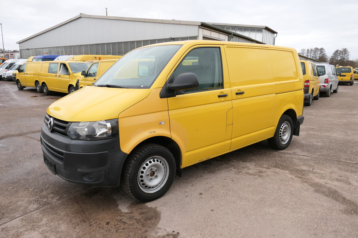 VW T5 Transporter 2.0 TDI EURO-5 PARKTRONIK CoC - Van kecil: gambar 3 VW T5 Transporter 2.0 TDI EURO-5 PARKTRONIK CoC - Van kecil: gambar 3