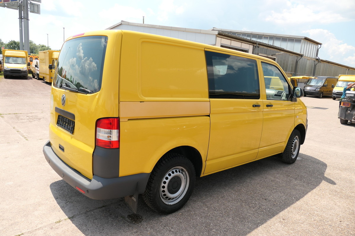 VW T5 Transporter 2.0 TDI PARKTRONIK EURO-5 2xSCHIE - Van kecil: gambar 4 VW T5 Transporter 2.0 TDI PARKTRONIK EURO-5 2xSCHIE - Van kecil: gambar 4