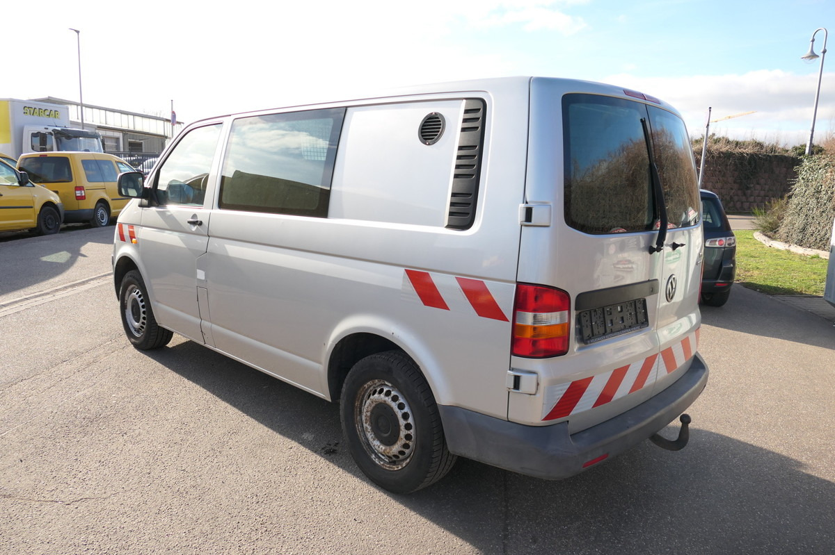VW T5 Transporter 2.5 TDI 2-Sitzer 4Motion AHK KLIM - Van kecil: gambar 4 VW T5 Transporter 2.5 TDI 2-Sitzer 4Motion AHK KLIM - Van kecil: gambar 4