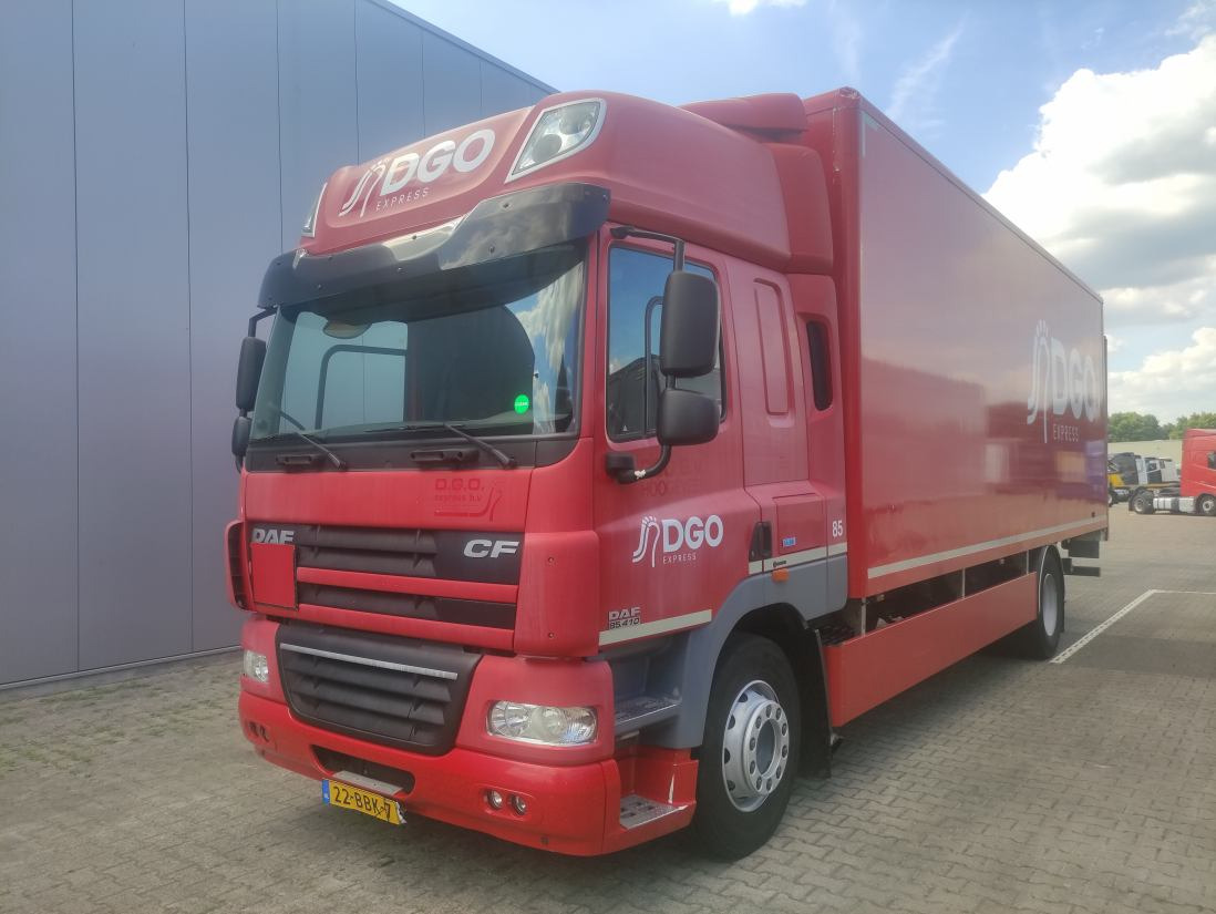 DAF CF 85.410 4x2 Spacecab - Truk box: gambar 1 DAF CF 85.410 4x2 Spacecab - Truk box: gambar 1