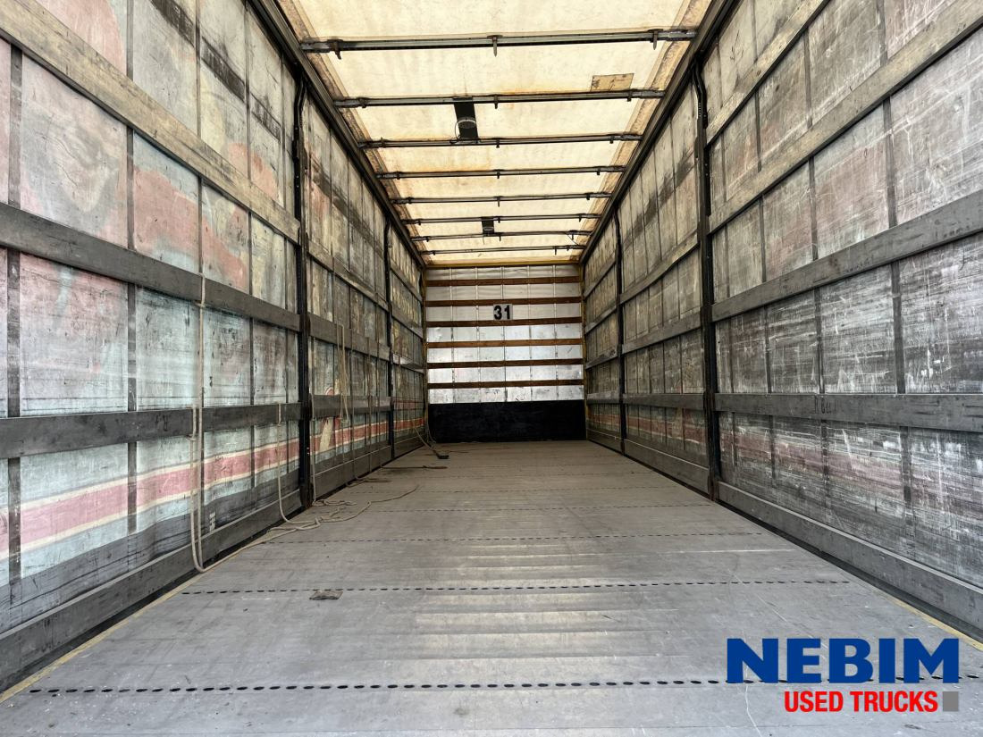Diversen OP A1 / 8 City oplegger - Tridec Steering Noyens OP A1 / 8 City oplegger - Tridec Steering - Semi-trailer dengan terpal samping: gambar 4 Diversen OP A1 / 8 City oplegger - Tridec Steering Noyens OP A1 / 8 City oplegger - Tridec Steering - Semi-trailer dengan terpal samping: gambar 4