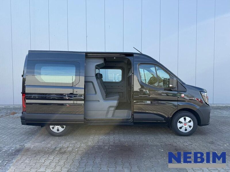 Renault Master - 170hp Double Cabin & Automatic - Van panel, Van kombi: gambar 2 Renault Master - 170hp Double Cabin & Automatic - Van panel, Van kombi: gambar 2