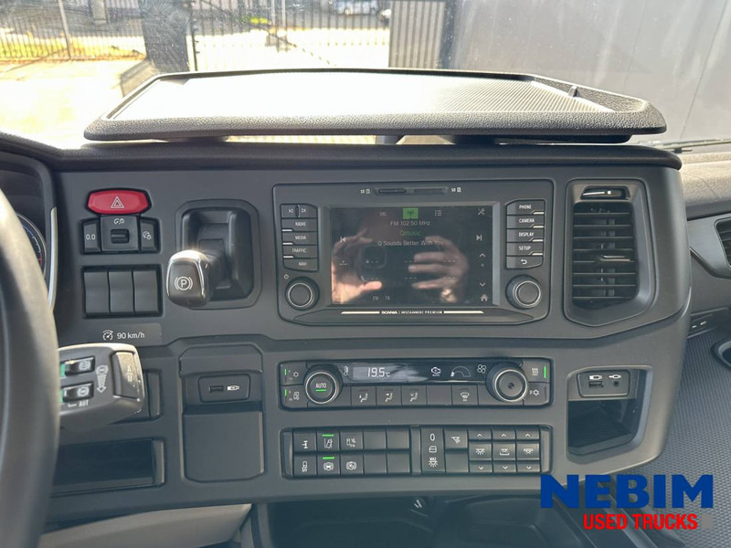 Scania S500 - 168.049km - RETARDER - SMART TACHO 2 - STAND KLIMA - Tractor head: gambar 4 Scania S500 - 168.049km - RETARDER - SMART TACHO 2 - STAND KLIMA - Tractor head: gambar 4