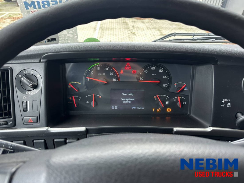 Volvo FM360 6X2 - SIDE LOADER - SEITENLADER - ZIJLADER - Pengangkut kontainer/ Container truck: gambar 5 Volvo FM360 6X2 - SIDE LOADER - SEITENLADER - ZIJLADER - Pengangkut kontainer/ Container truck: gambar 5