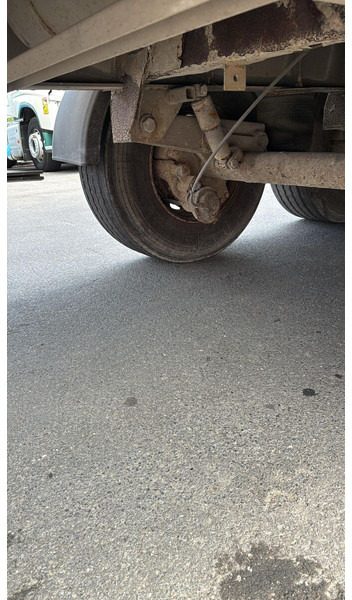 Semi-trailer dengan terpal samping Fruehauf: gambar 7 Semi-trailer dengan terpal samping Fruehauf: gambar 7