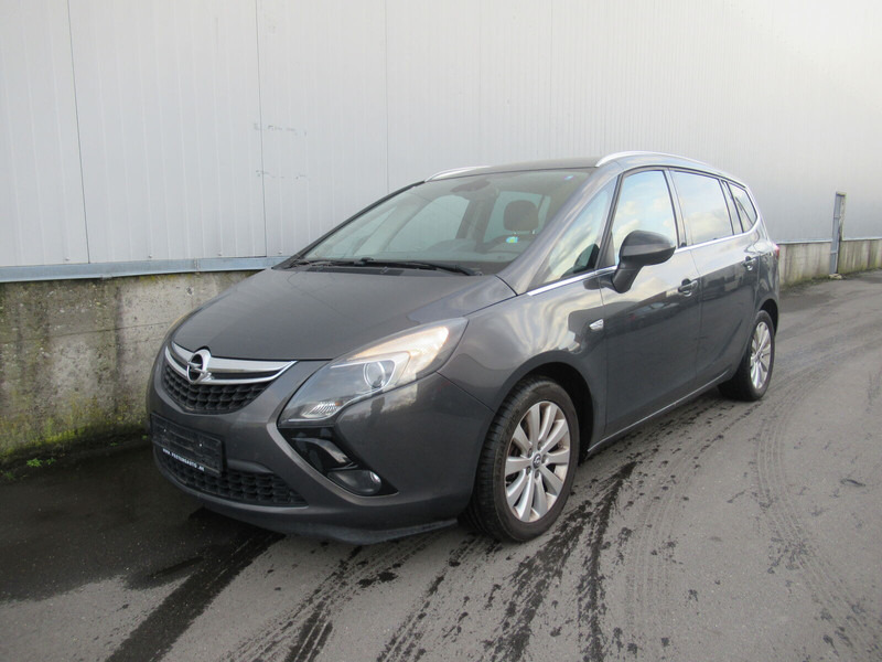 Opel Zafira Touren - Mobil: gambar 1 Opel Zafira Touren - Mobil: gambar 1