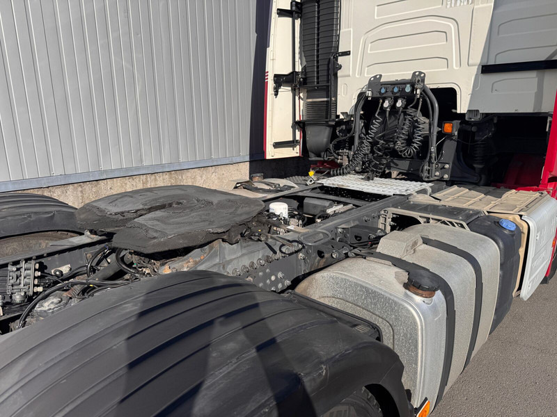 Volvo FH 500 - Tractor head: gambar 5 Volvo FH 500 - Tractor head: gambar 5