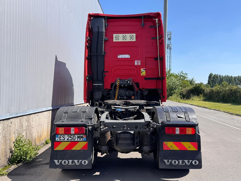 Volvo FH 500 - Tractor head: gambar 4 Volvo FH 500 - Tractor head: gambar 4