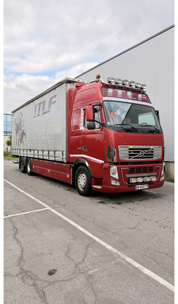 Volvo FH13 540 - Truk dengan terpal samping: gambar 4 Volvo FH13 540 - Truk dengan terpal samping: gambar 4