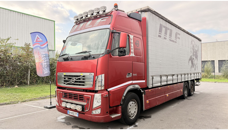 Volvo FH13 540 - Truk dengan terpal samping: gambar 1 Volvo FH13 540 - Truk dengan terpal samping: gambar 1