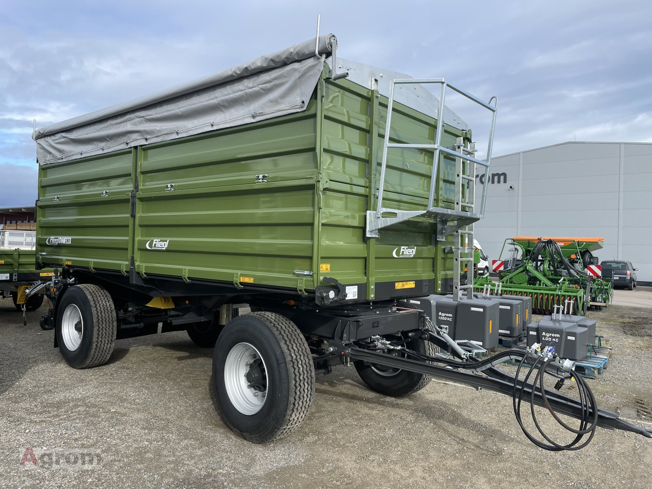 Fliegl DK 180 XL - Trailer jungkit pertanian/ Tempat sampah: gambar 1 Fliegl DK 180 XL - Trailer jungkit pertanian/ Tempat sampah: gambar 1