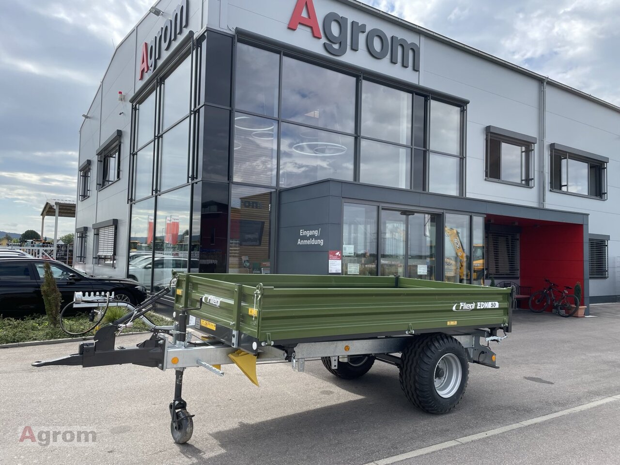 Fliegl EDK 50 FOX - Trailer jungkit pertanian/ Tempat sampah: gambar 1 Fliegl EDK 50 FOX - Trailer jungkit pertanian/ Tempat sampah: gambar 1