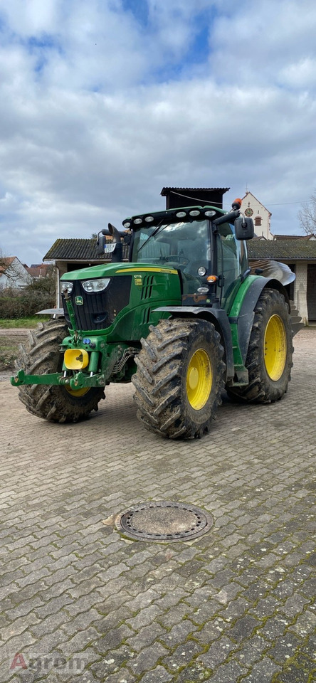 John Deere 6190R - Traktor: gambar 3 John Deere 6190R - Traktor: gambar 3